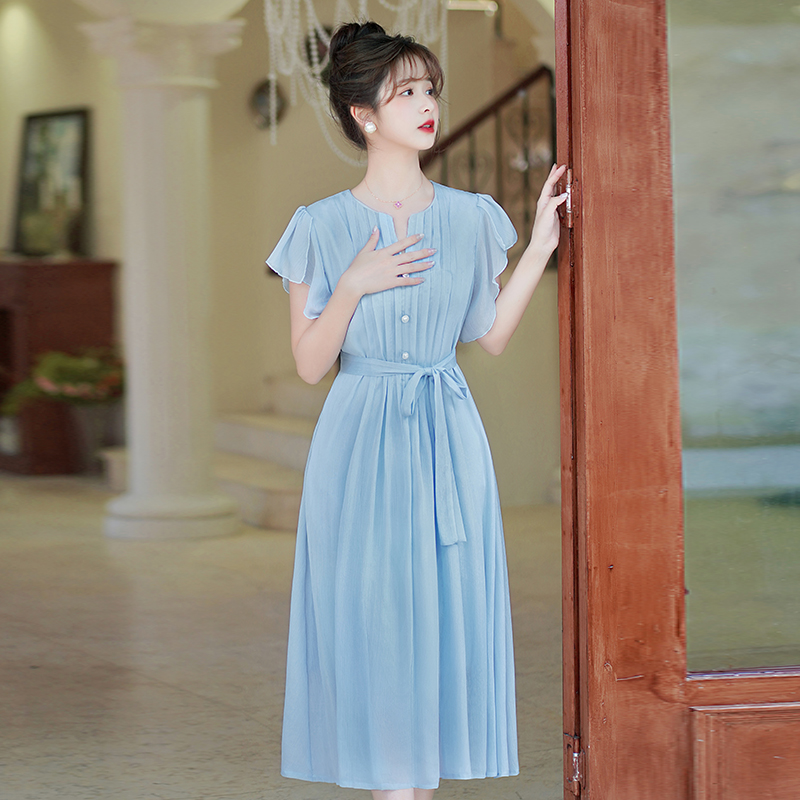 2025 Summer New High-End French Style Slimming Dress with Ruffled Sleeves and Loose Fit - Image 2