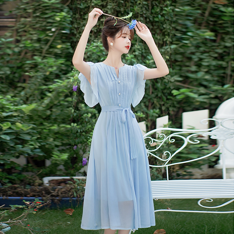 2025 Summer New High-End French Style Slimming Dress with Ruffled Sleeves and Loose Fit