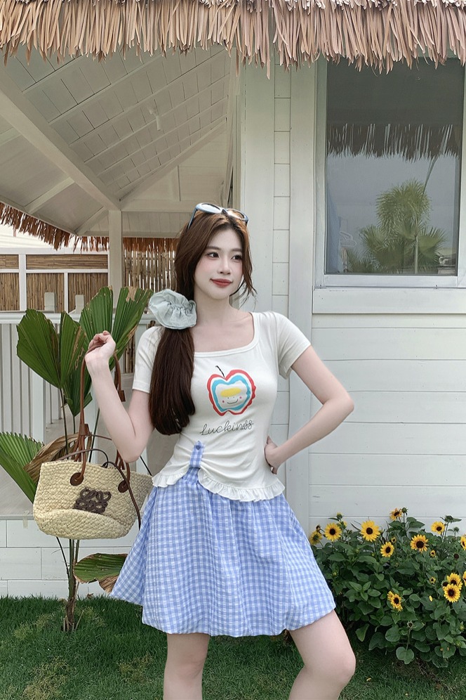 2026 Summer Women's Printed Sweet Korean Chic Top and Skirt Set - Image 5