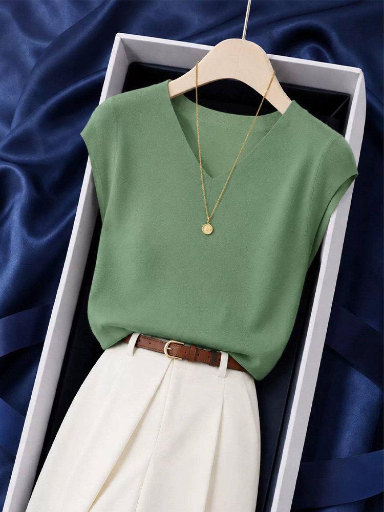Green V-Neck Knit Short Sleeve Top for Women Summer 2026 - Image 4