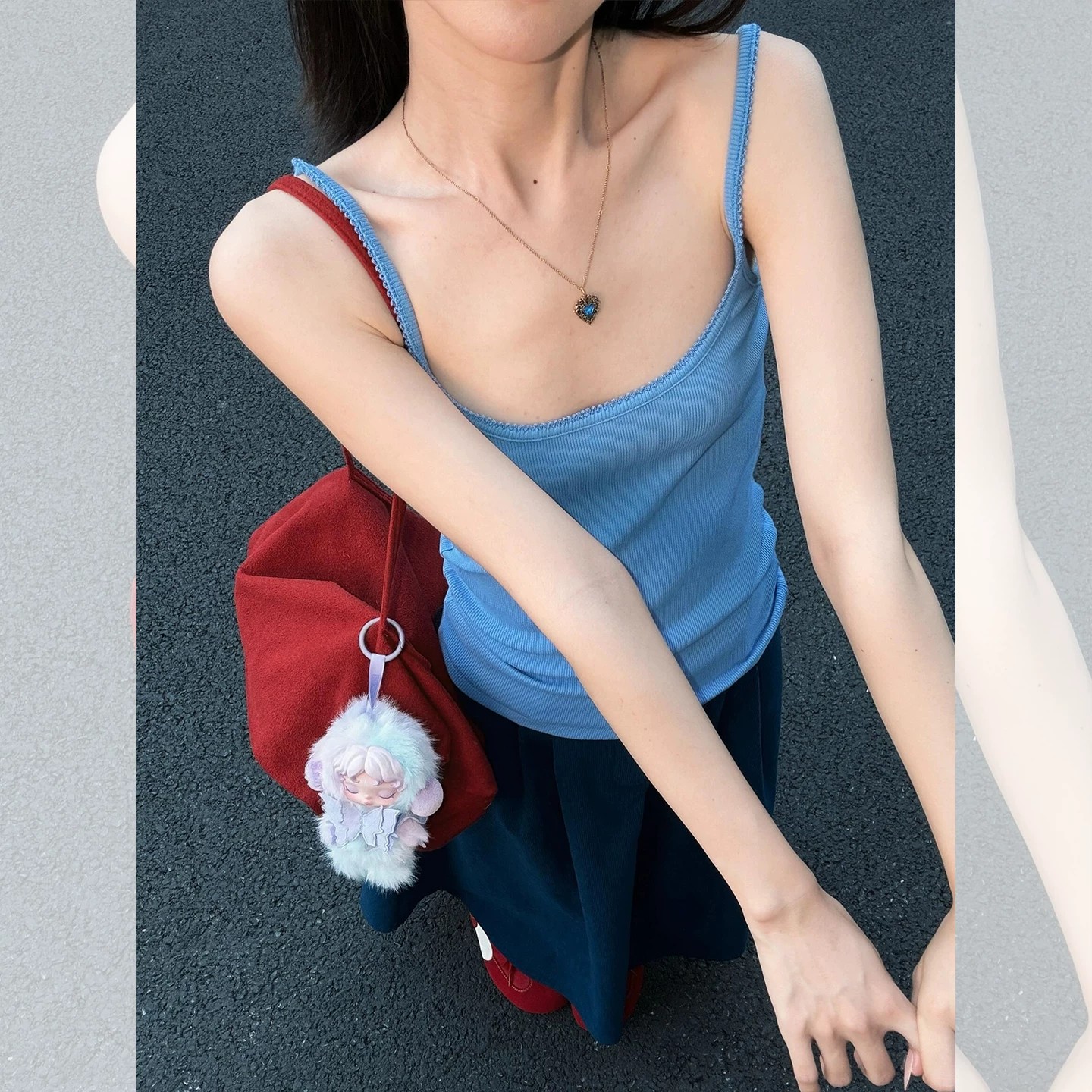 Blue U-Neck Knit Camisole Tank Top for Women Summer Sleeveless Outerwear - Image 5