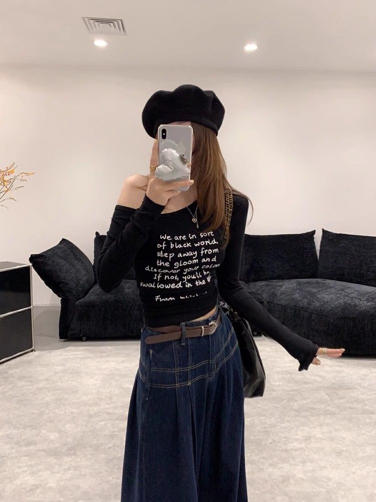 Letter Print Oblique Collar Off-Shoulder Long Sleeve T-Shirt Pleated Waist Short Top Sweet Style - Image 2